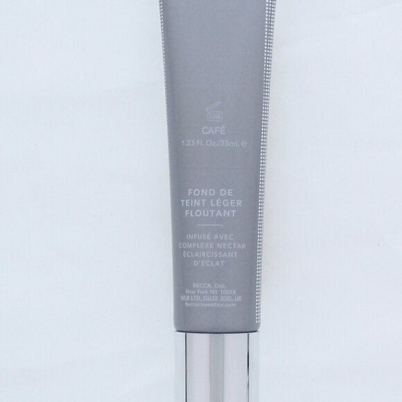 Weightless Blur Foundation (Cafe`) - Picture 3 of 3